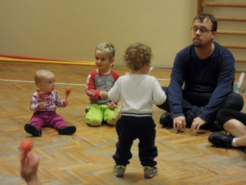 Hravé cvičení pro děti a rodiče - 7.11.2013